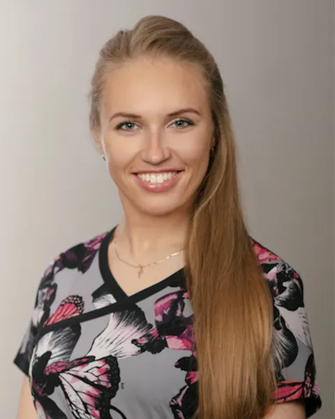 Dr. Edmonda Niķe